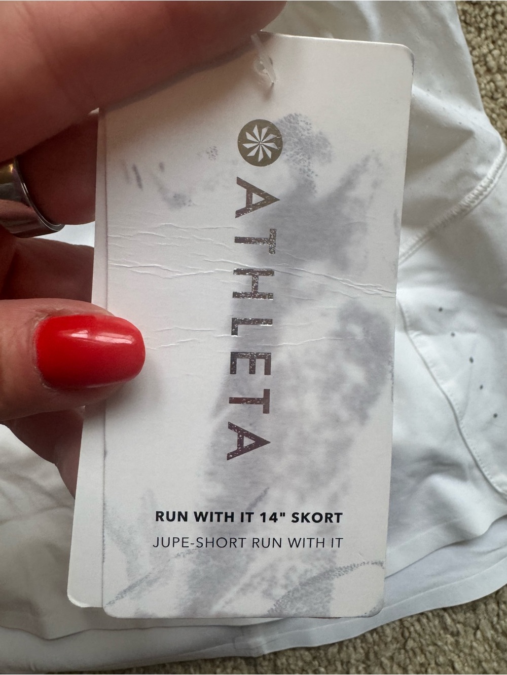 NWT Athleta White Women's Run With It 14” Skort- size Large - Picture 3 of 3